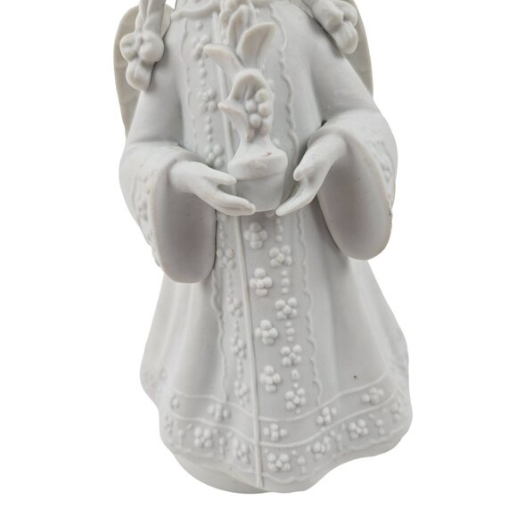 Vintage Avon White Bisque Porcelain Angel Figurine Holding Flower Vase Music Box - Picture 4 of 9
